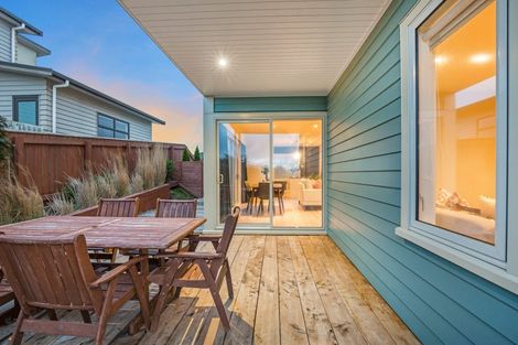 Photo of property in 129 Te Puia Drive, Aotea, Porirua, 5024