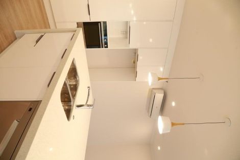 Photo of property in 4 Tawa Place, Orewa, 0931