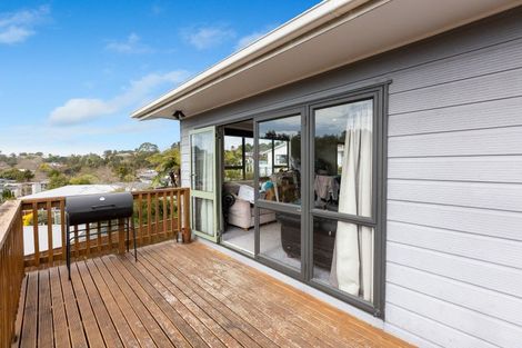 Photo of property in 16 La Salle Drive, Westown, New Plymouth, 4310