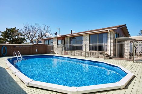 Photo of property in 138 Birrell Street, Elgin, Gisborne, 4010