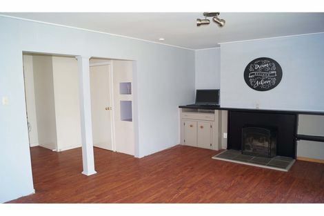 Photo of property in 3 Huia Street, Waiuku, 2123