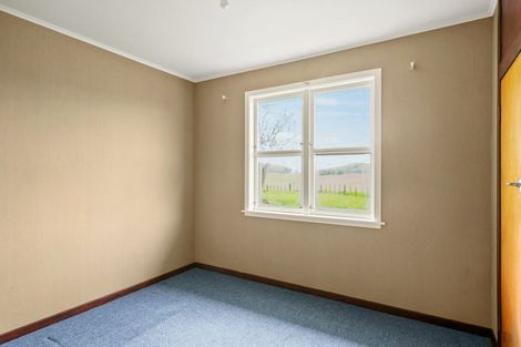 Photo of property in 342 Inland North Road, Tikorangi, Waitara, 4383