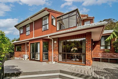 Photo of property in 51 Peterhouse Street, Tawa, Wellington, 5028