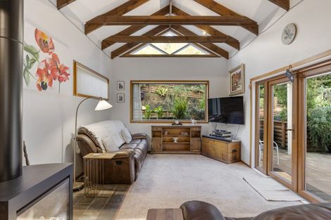 Photo of property in 25 Kaka Road, Saint Leonards, Dunedin, 9022