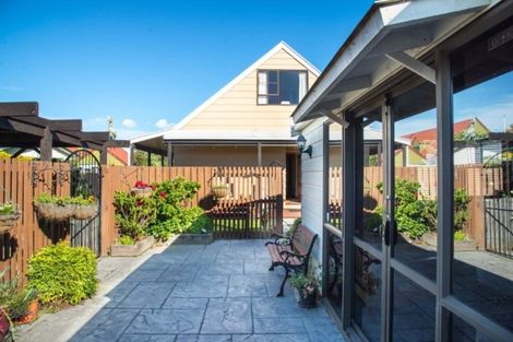 Photo of property in 10 Saint Lukes Street, Woolston, Christchurch, 8062