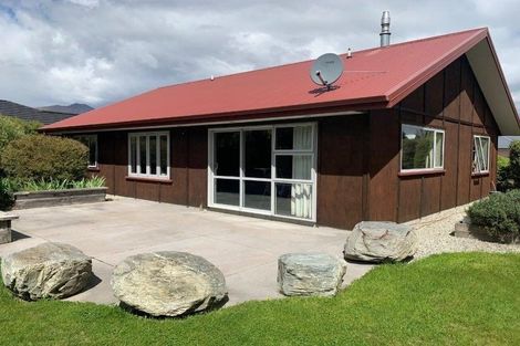 Photo of property in 35 Hewson Crescent, Lake Hawea, Wanaka, 9382