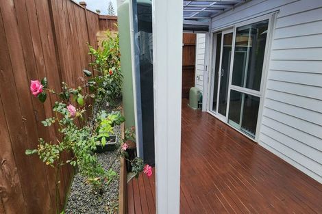 Photo of property in 27 Matakohe Road, Westgate, Auckland, 0814