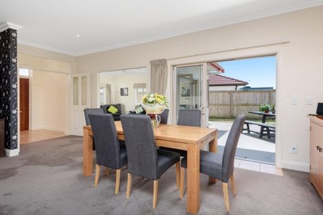 Photo of property in 27 Coral Drive, Papamoa Beach, Papamoa, 3118