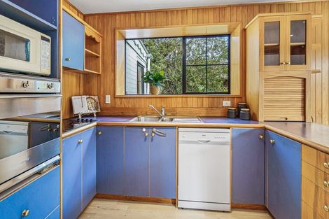 Photo of property in 101 Waratah Street, Avondale, Christchurch, 8061