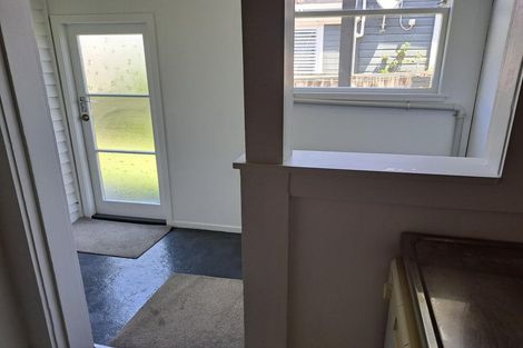 Photo of property in 4 Walters Road, Mount Wellington, Auckland, 1062