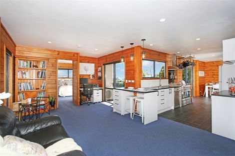 Photo of property in 166 Cooper Road, Pollok, Waiuku, 2684