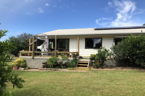 Photo of property in 6 Jacaranda Place, Kerikeri, 0230