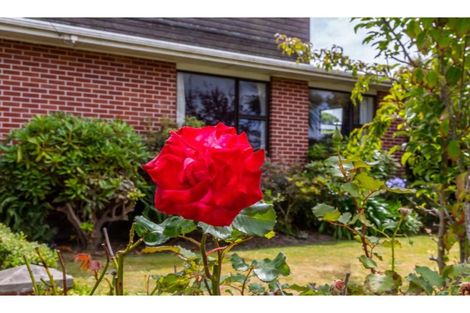 Photo of property in 53 Wingate Street, Redwood, Christchurch, 8051