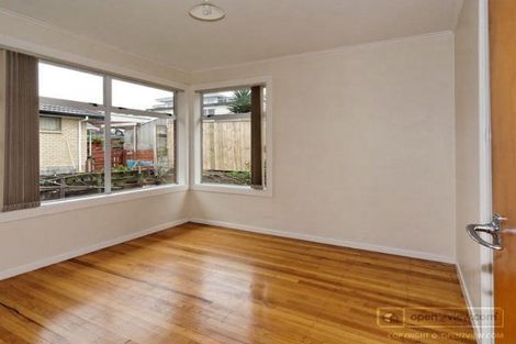 Photo of property in 12d Dawn Place, Te Atatu South, Auckland, 0610