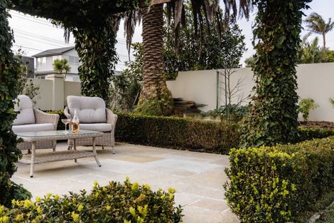 Photo of property in 186 Oceanbeach Road, Mount Maunganui, 3116