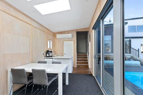 Photo of property in 90 Endeavour Drive, Whitby, Porirua, 5024