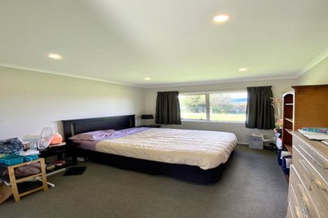 Photo of property in 6 Cory Jane Grove, Riverstone Terraces, Upper Hutt, 5018