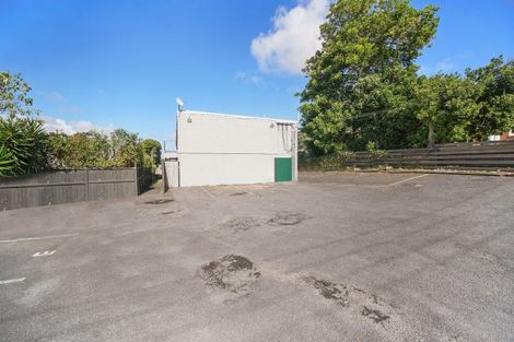 Photo of property in 3b Mountain Road, Mount Wellington, Auckland, 1060