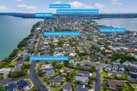 Photo of property in 19 Clovelly Road, Bucklands Beach, Auckland, 2012