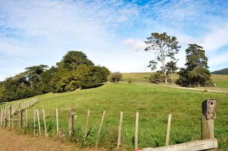 Photo of property in 927 Tauhoa Road, Kaipara Flats, Warkworth, 0984