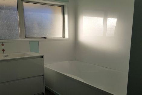 Photo of property in 7 Tutuki Walk, Ruakaka, 0116