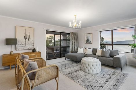 Photo of property in 2/26 Tui Glen Road, Birkenhead, Auckland, 0626