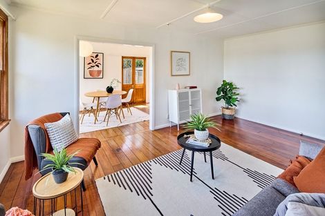 Photo of property in 106 Sidlaw Street, Strathmore Park, Wellington, 6022