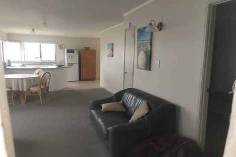 Photo of property in 37 Grove Avenue, Mount Maunganui, 3116