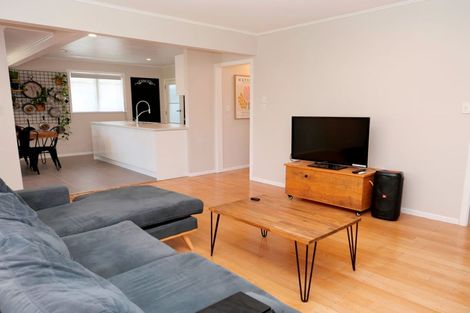Photo of property in 25 Winton Street, Paraparaumu Beach, Paraparaumu, 5032