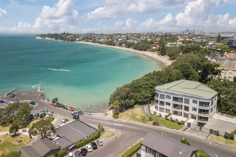 Photo of property in 1/7 The Promenade, Takapuna, Auckland, 0622