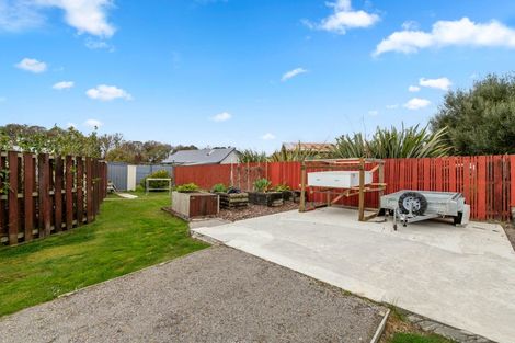 Photo of property in 25 Matthew Place, Kawaha Point, Rotorua, 3010