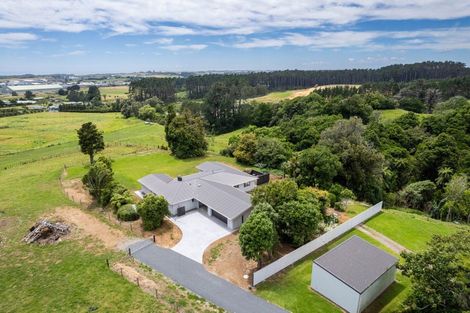 Photo of property in 171 Smart Road, Hillsborough, New Plymouth, 4372