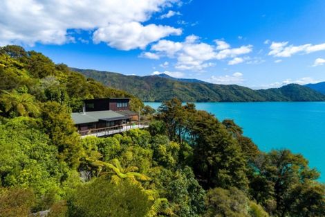 Photo of property in 712 Moetapu Bay Road, Moetapu Bay, Picton, 7282