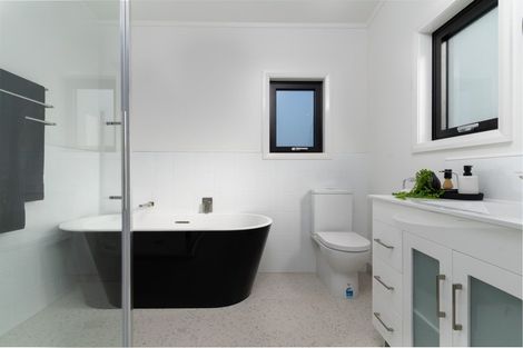 Photo of property in 94a East Street, Greytown, 5712