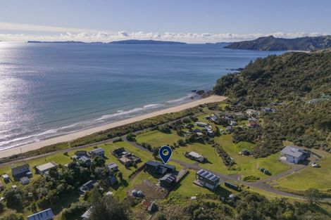 Photo of property in 2 Waiari Way, Kuaotunu West, Whitianga, 3592