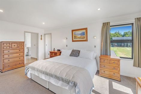 Photo of property in 37 Aberdeen Road, Prebbleton, 7604