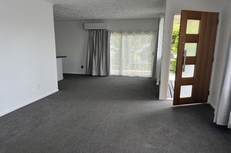 Photo of property in 1/9 Houston Place, Bayview, Auckland, 0629