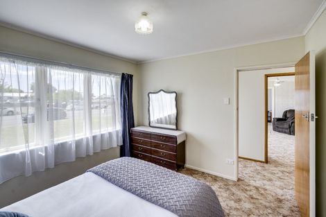 Photo of property in 38 Puketapu Road, Taradale, Napier, 4112