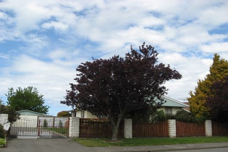 Photo of property in 2 Panckhurst Drive, Woodend, 7610