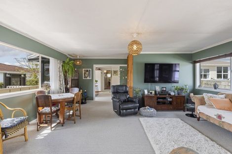 Photo of property in 34 Aubrey Street, New Plymouth, 4310