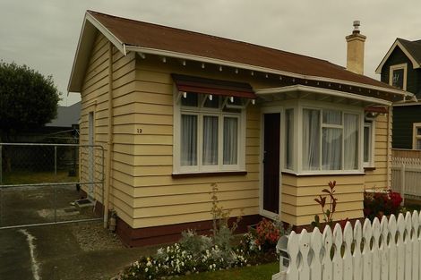 Photo of property in 12 Fitzroy Street, Terrace End, Palmerston North, 4410