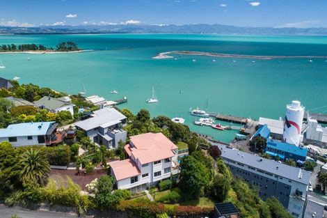 Photo of property in 70 Queens Road, Stepneyville, Nelson, 7010