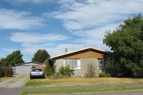 Photo of property in 12 Four Elms Place, Parklands, Christchurch, 8083