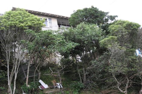 Photo of property in 80 Duncan Terrace, Kilbirnie, Wellington, 6022