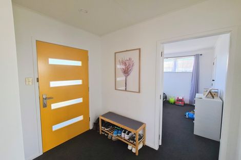 Photo of property in 5 Purnell Place, Marton, 4710