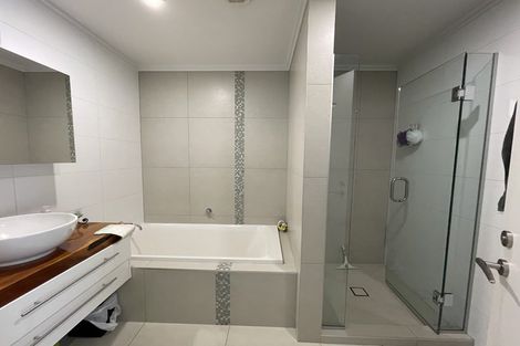 Photo of property in 18 Montpellier Heights, Arkles Bay, Whangaparaoa, 0932