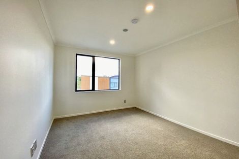 Photo of property in 3/1 Aperira Lane, Wiri, Auckland, 2104