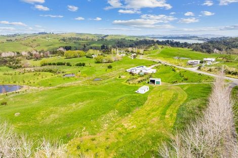 Photo of property in 67 Te Pahi River Drive, Paparoa, 0583