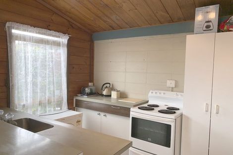 Photo of property in 2/95 Martin Street, Wallaceville, Upper Hutt, 5018