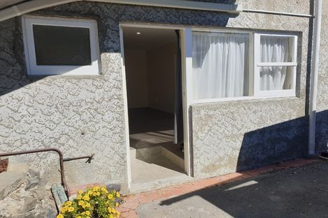 Photo of property in 26 Winston Street, Crofton Downs, Wellington, 6035